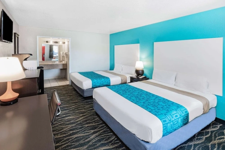 Quadruple room