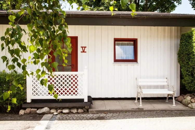 2 Bedrooms Cottage