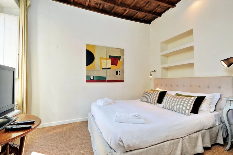 Trevi Lovely Terrace Apartment
