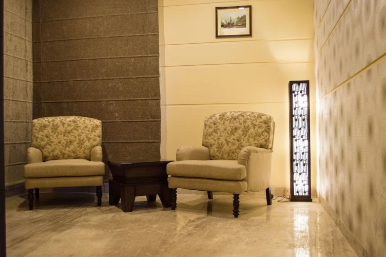Corbett Wild Iris Spa & Resort