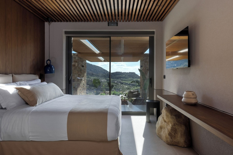 Crimson View Villa Ios