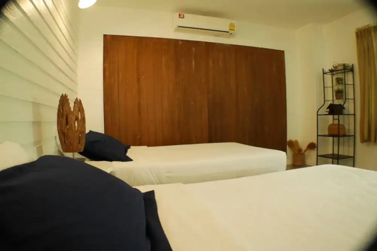 3 Bedrooms Cottage