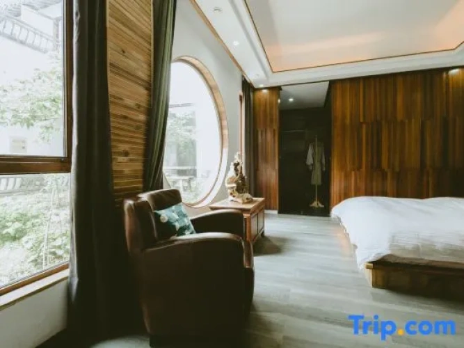 Double Family Suite with garden view