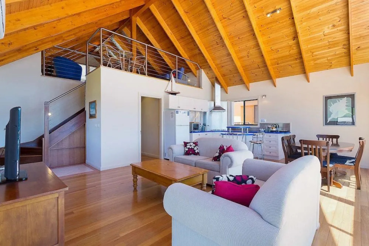 Snug Cove Villas