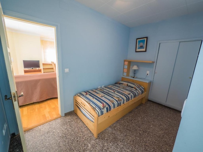 3 Bedrooms Apartment