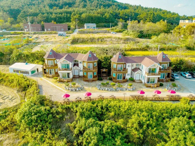 Song-la Haesong Pension