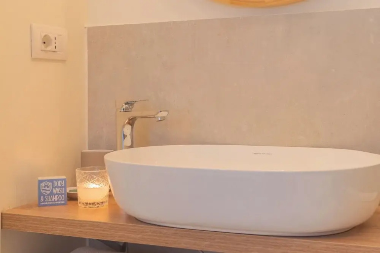Enchanted Como Lake - City Apartment 2 by Rent all Como