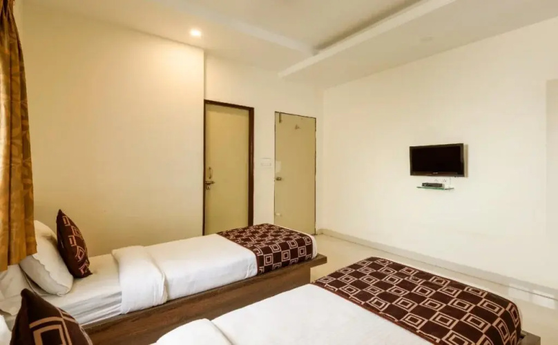 Hotel Platinum Inn