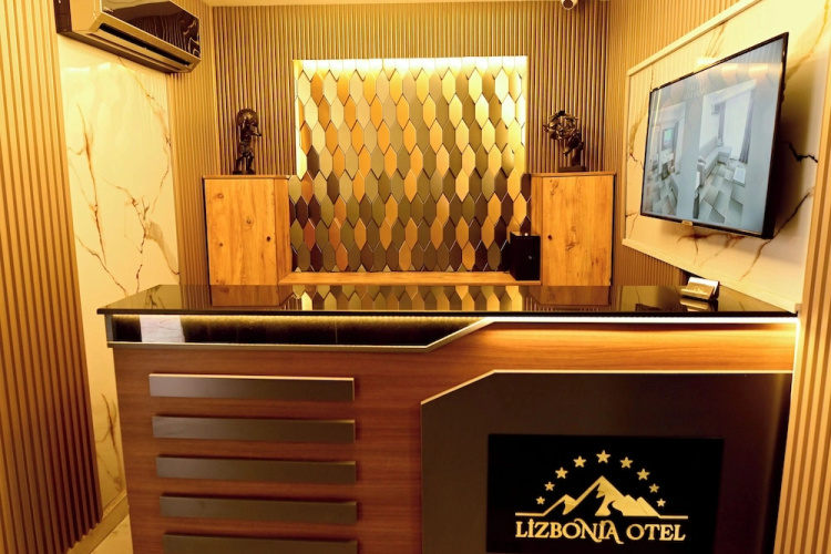 Li̇zboni̇a Otel