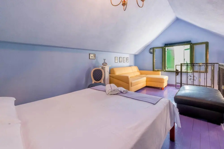 Villa Belezza Sleeps 8 With Pool