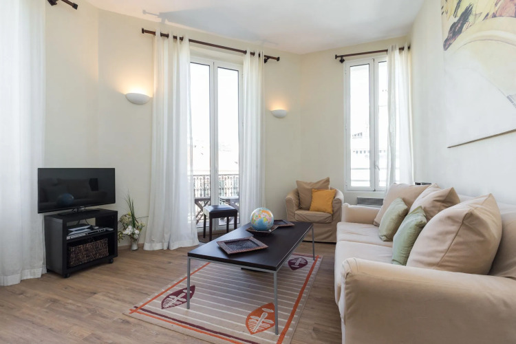 Bristol YellowOver view