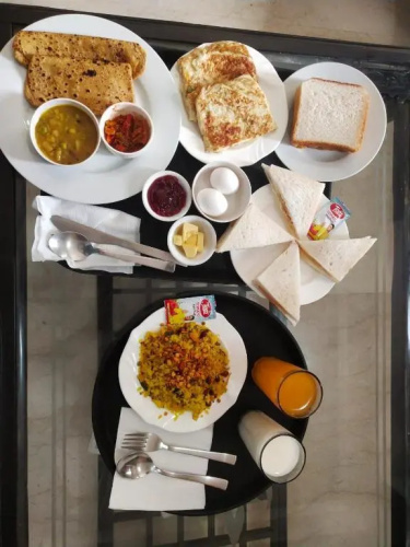 Hotel Ashray Noida