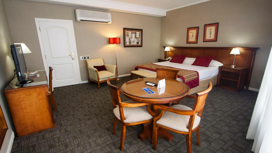 Hotel Tucumán Center