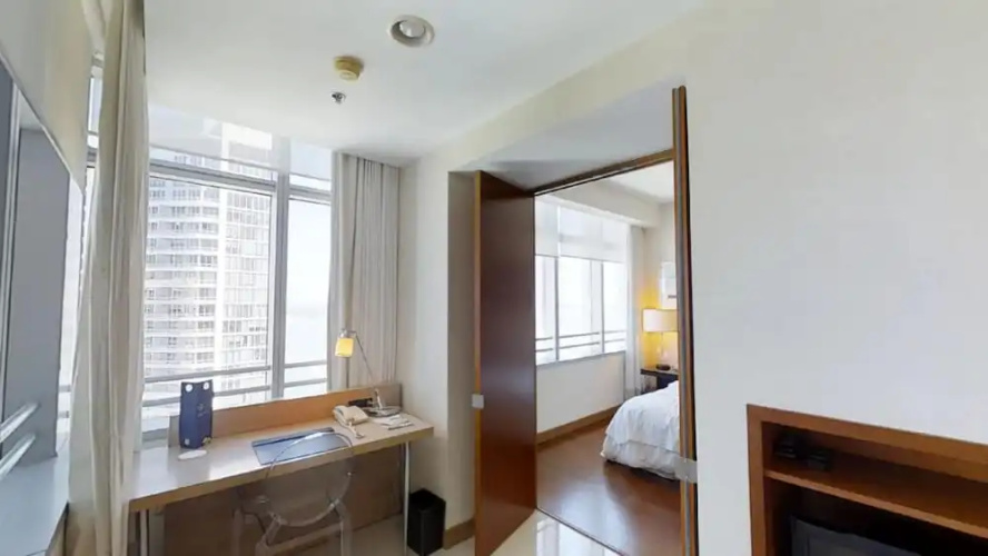 CitiScape - 1 BR Apt at Conrad Hilton