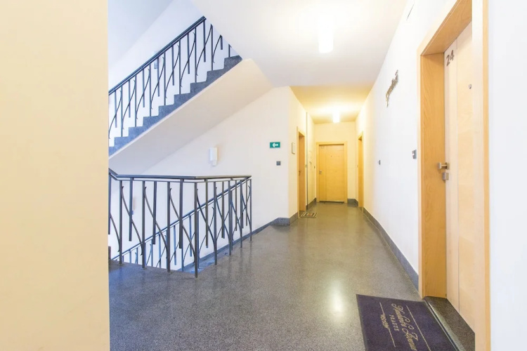 Charles Bridge Studio Apartment By Easybnb