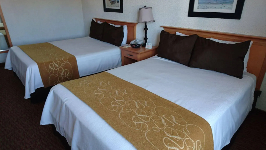Corona Hotel & Spa