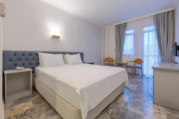 Standard Double room with balcony and with sea view