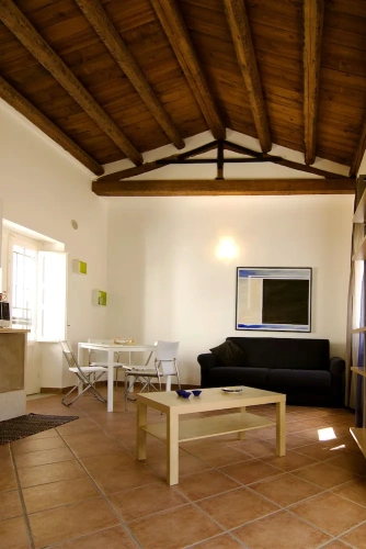 1 Bedroom Apartment with balcony