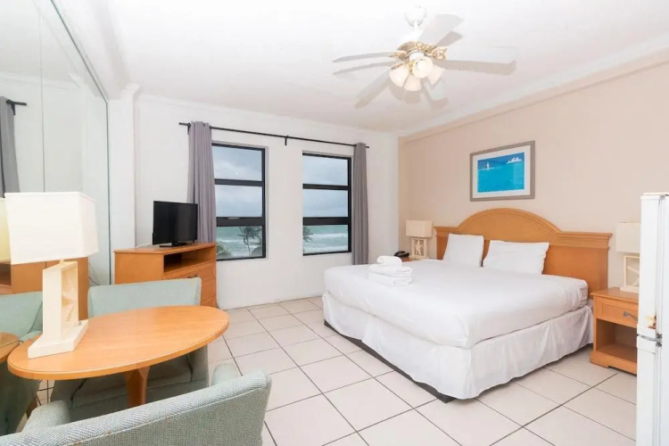 534 Ocean View Hollywood Beach