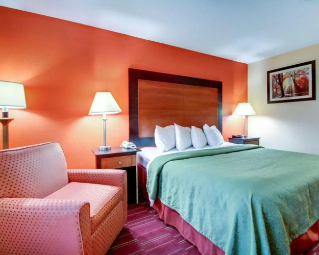 Richland Cardinal Inn Jackson