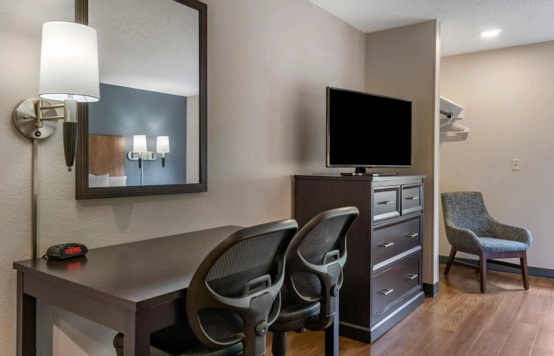 Quadruple Suite