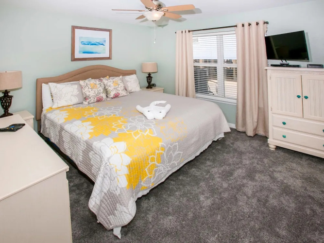 Three C's Condo by RedAwning