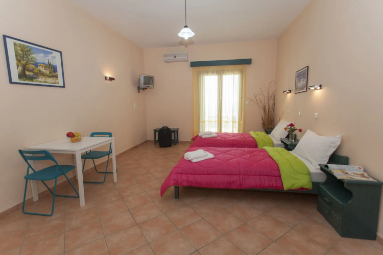 Hotel Loukas Vrachos
