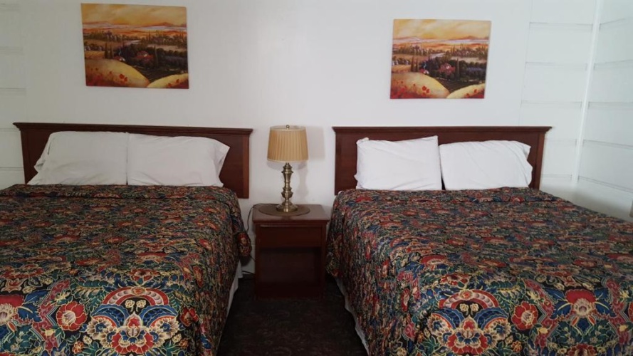 Deluxe Double Suite
