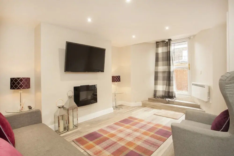 Gillygate Apartment