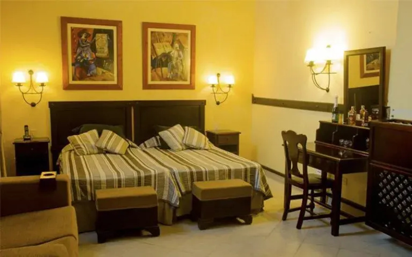 Hotel El Mesón de la Flota