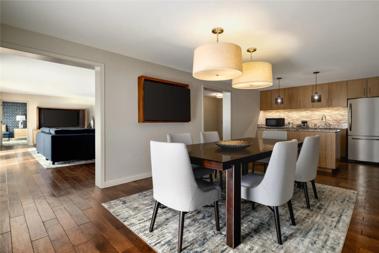 DoubleTree by Hilton Pittsburgh - Green Tree photo 6