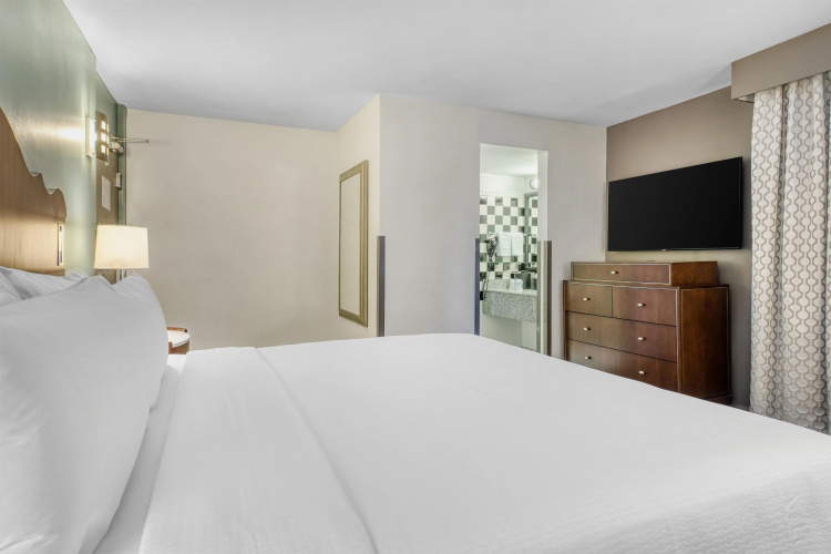 Best Western River North Hotel