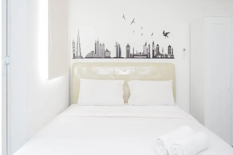 Beautiful and Comfy Studio at Silk Town Apartment
