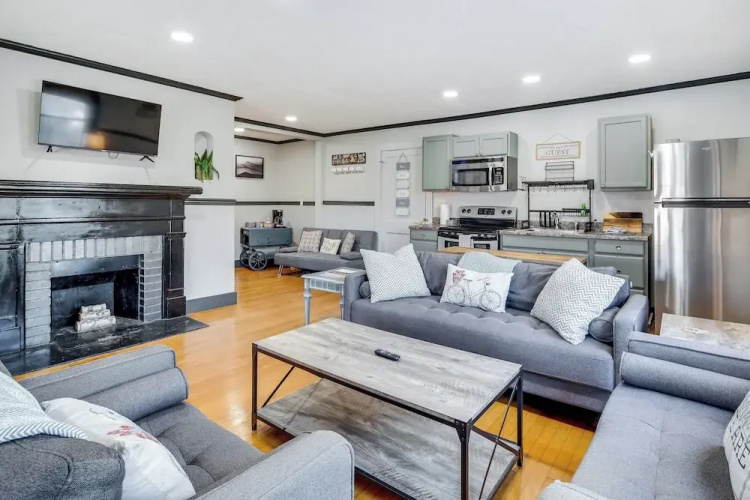 Bright Brevard Home Near Downtown & Trails