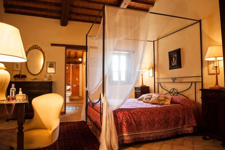 2 Bedrooms Apartment with balcony