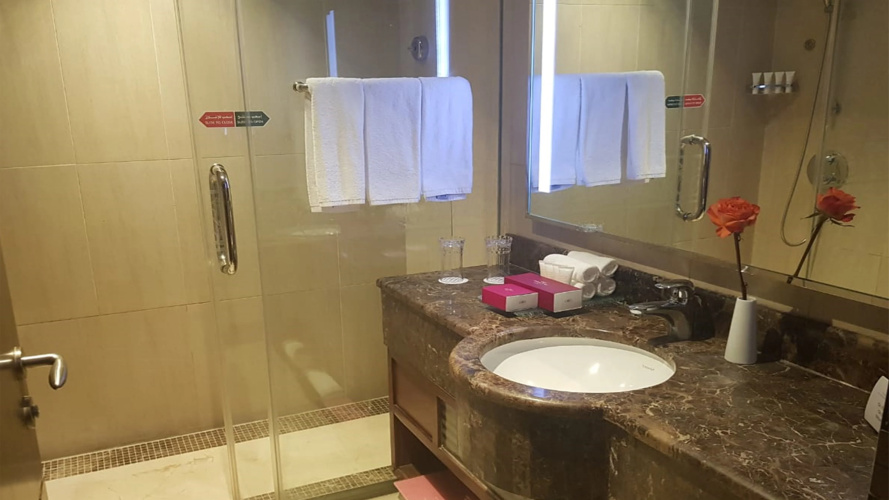 Crowne Plaza Madinah photo 10