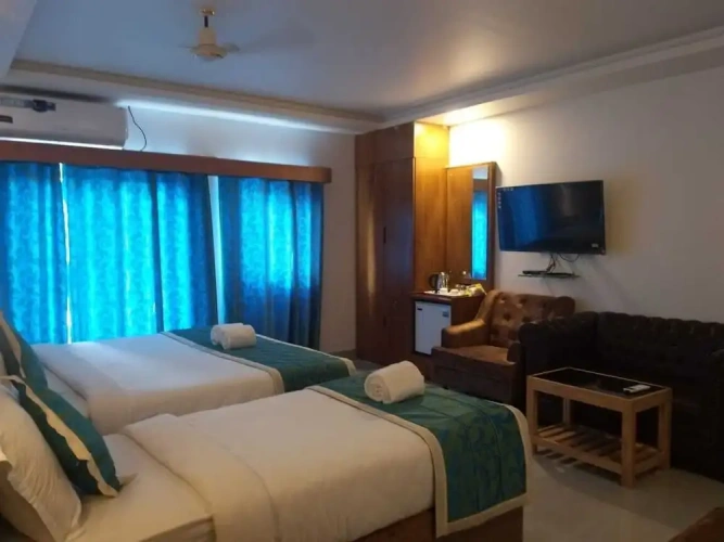 Luxury Triple room