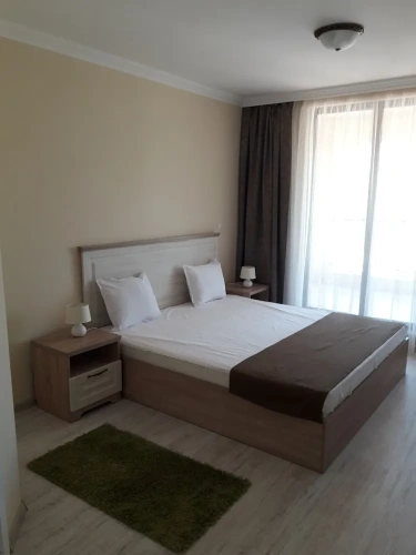 1 Bedroom Apartment with partial sea view