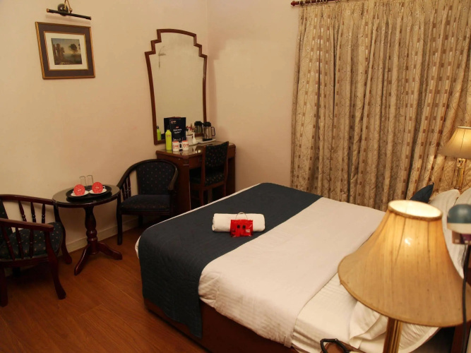 Hotel Imperial House