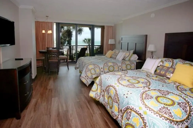 1 Bedroom Deluxe Suite oceanfront