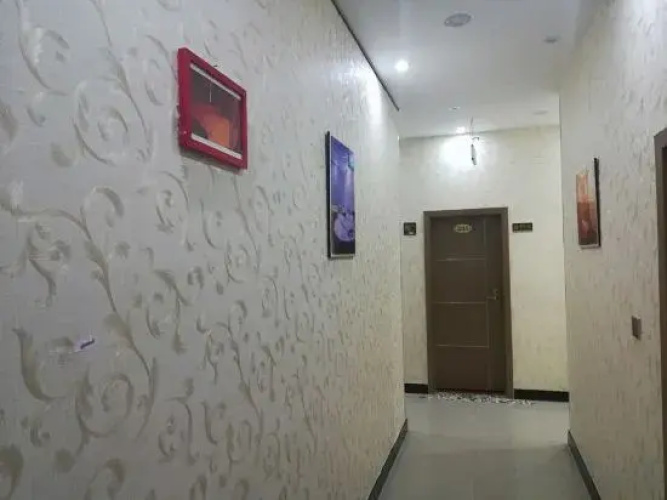 Yuanmou Yuexi Theme Hotel