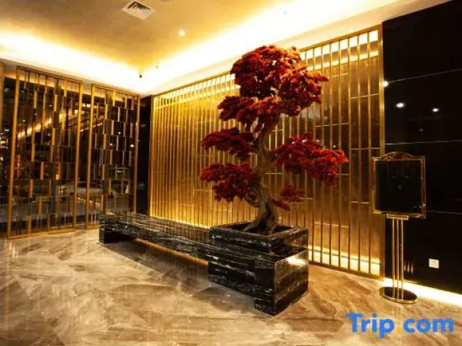 Zhou Run Hotel