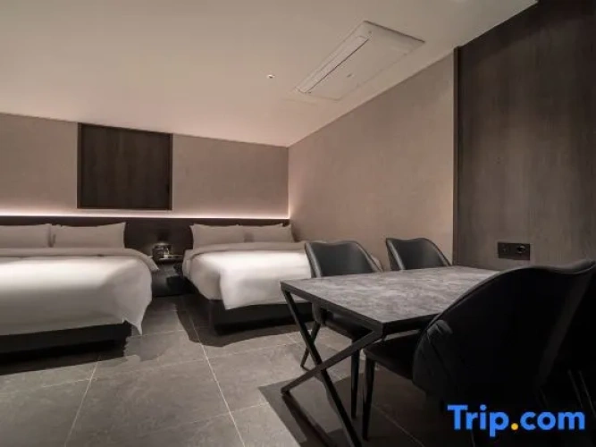 Royal Double Suite