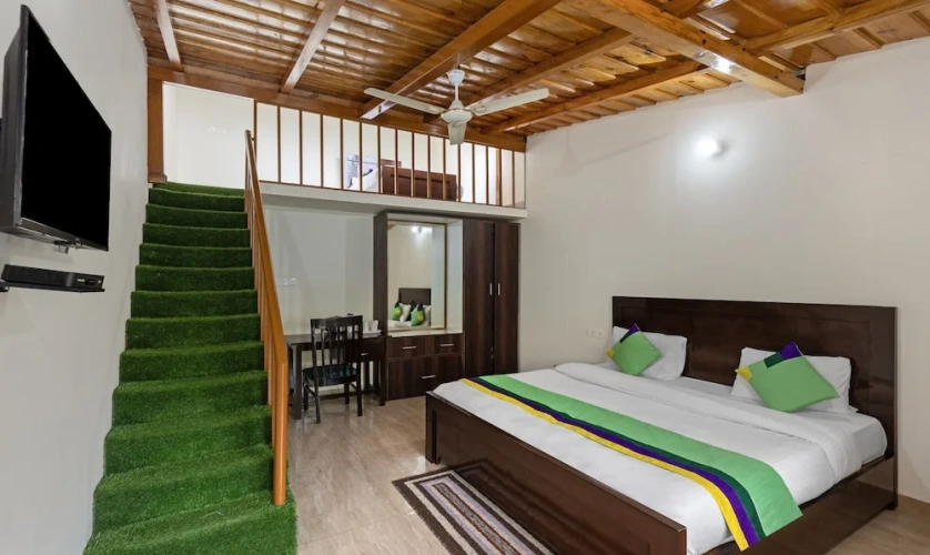 Deluxe Double room