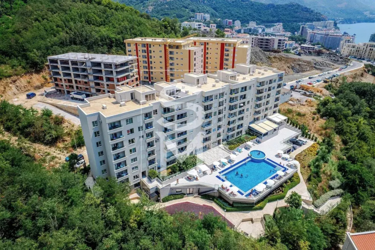 Ststus M apartments 180