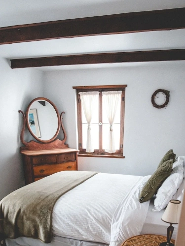 6 Bedrooms Bed in Dorm