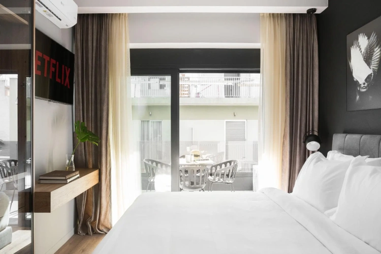 1 Bedroom Apartment with balcony