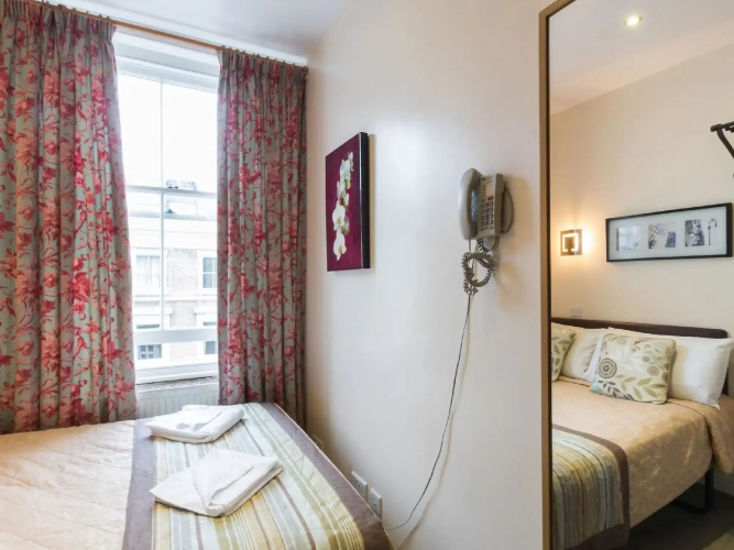 Notting Hill Gate Hotel
