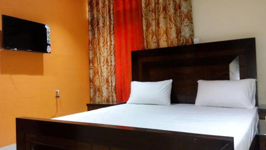 Grand Palace Hotel