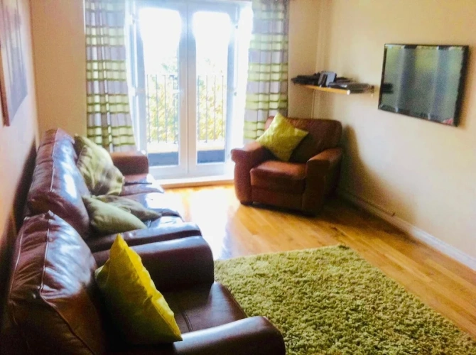 2 Bedrooms Apartment with balcony